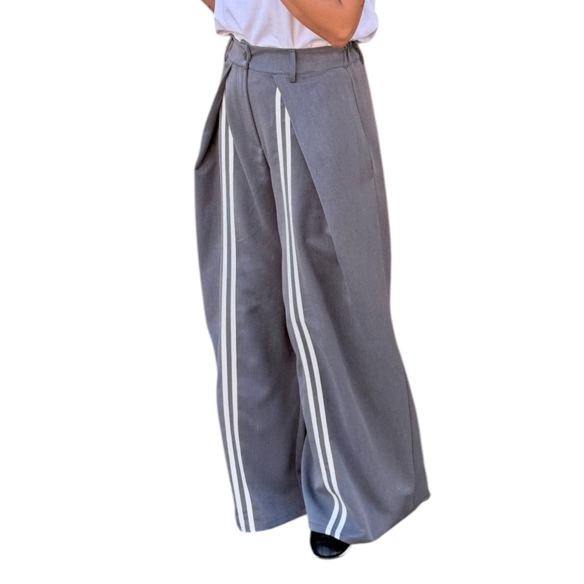 Pantalón Wide Leg Gris con Rayas
