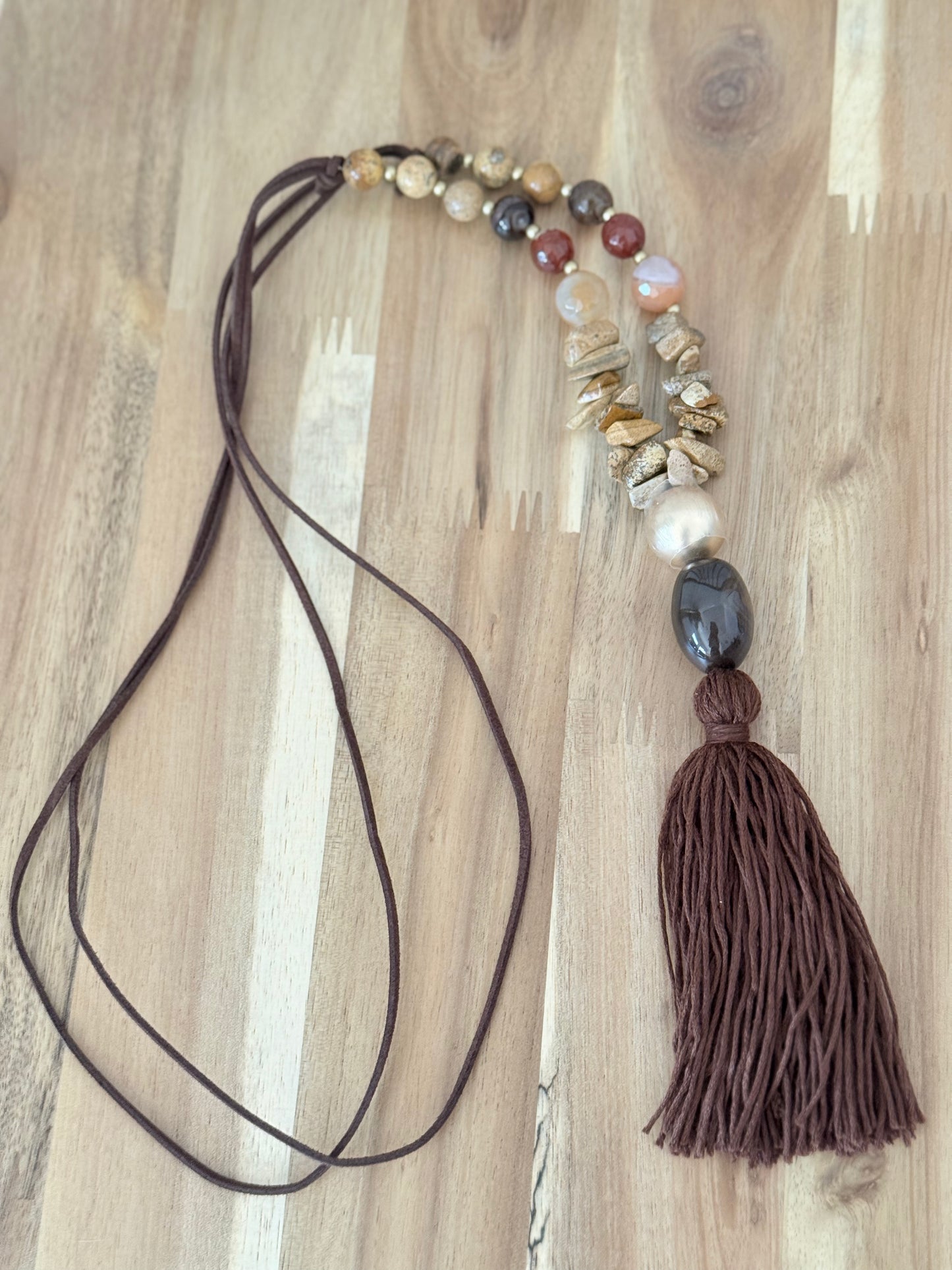 Collar largo chocolate