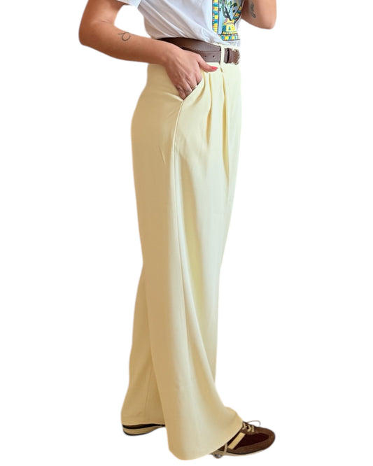 Pantalón ancho pinzas amarillo limón
