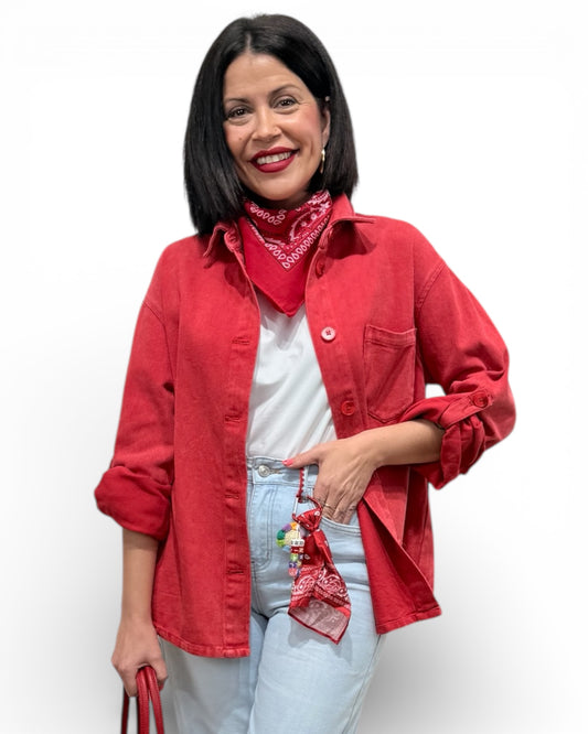 Camiseta pañuelo rojo