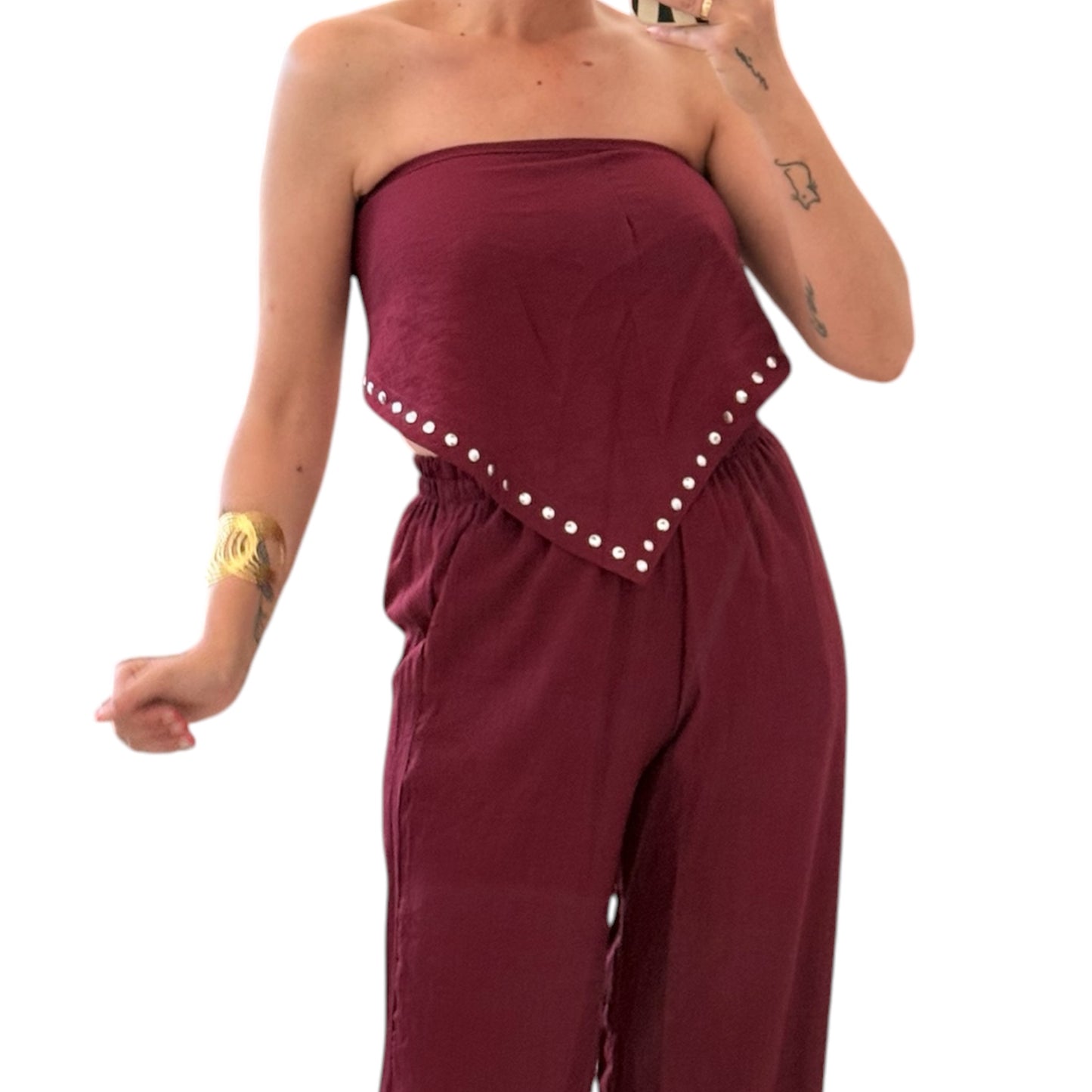 Pantalón burdeos pañuelo