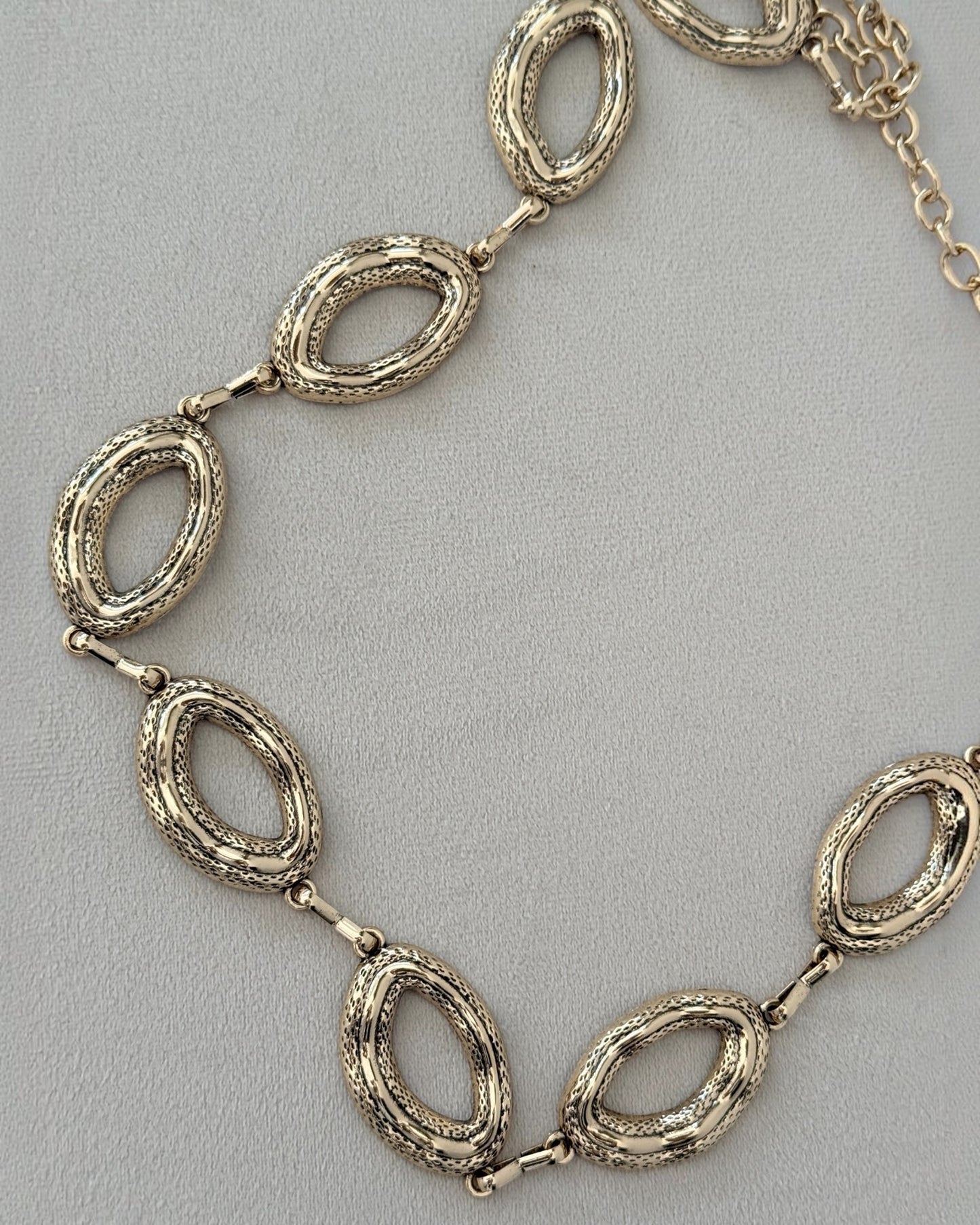 Cinturón cadena ovalado
