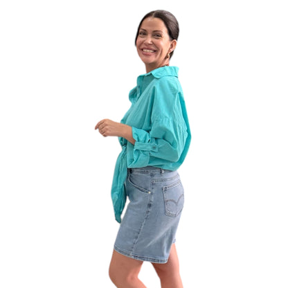 Camisa lisa nudo azul