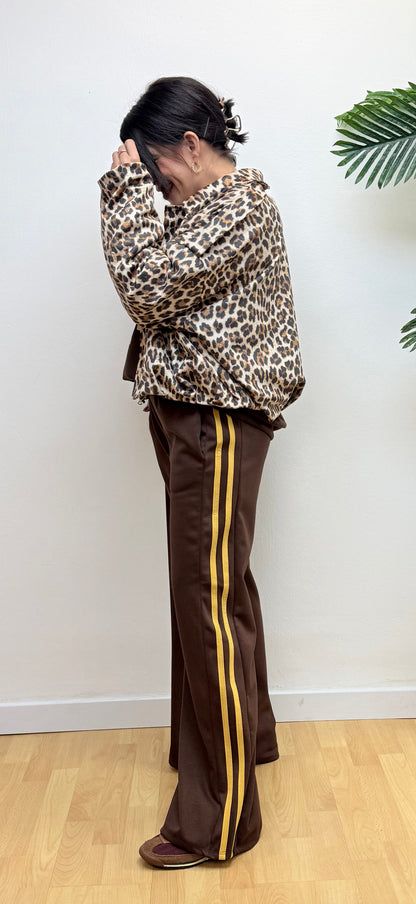 Chaqueta Antelina bomber print detalles