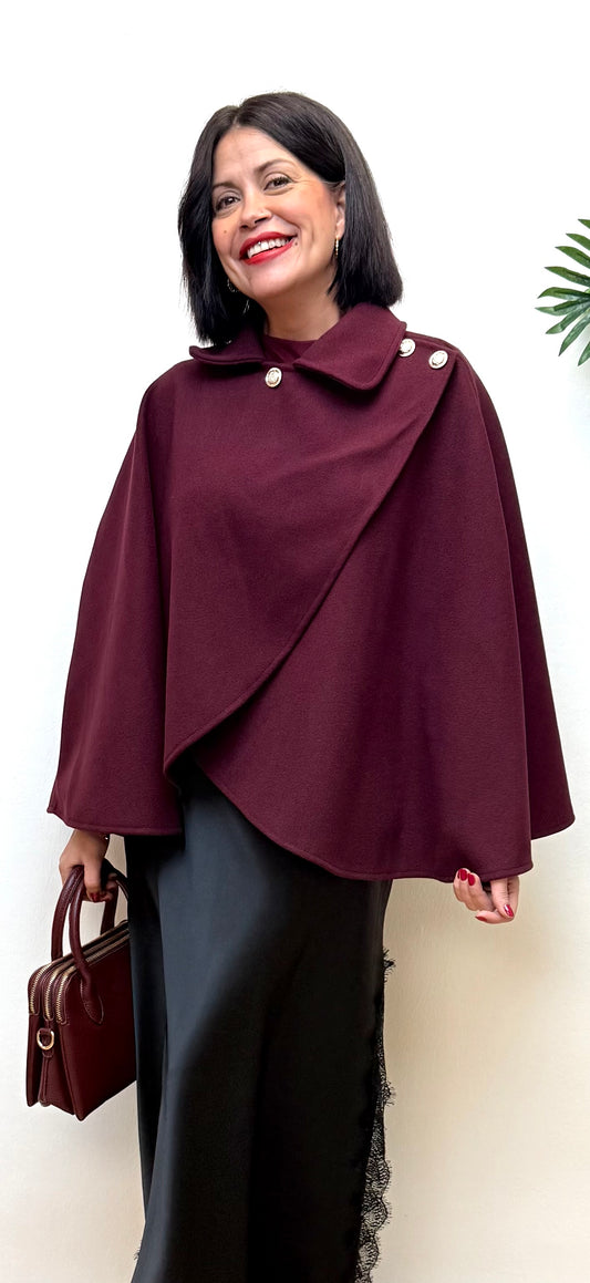 Capa Sabrina burdeos