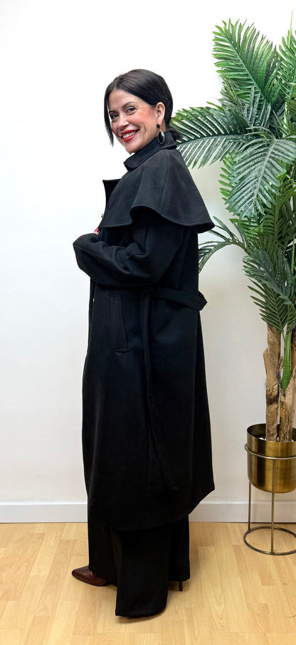 Abrigo Romina negro capa Antelina