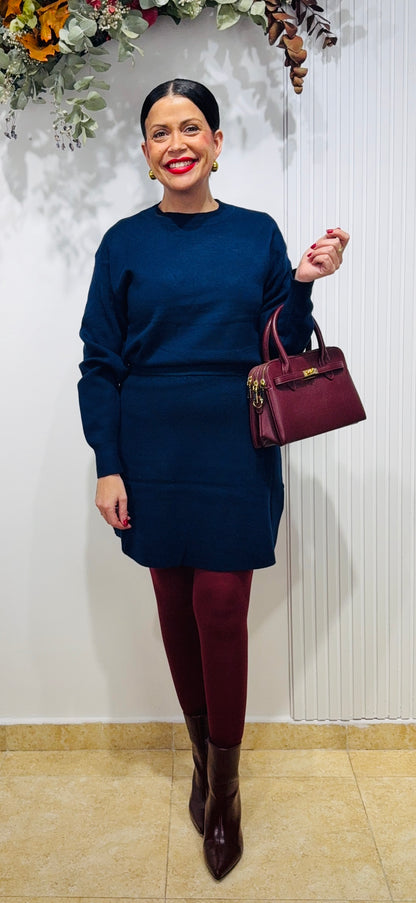 Conjunto punto azul marino