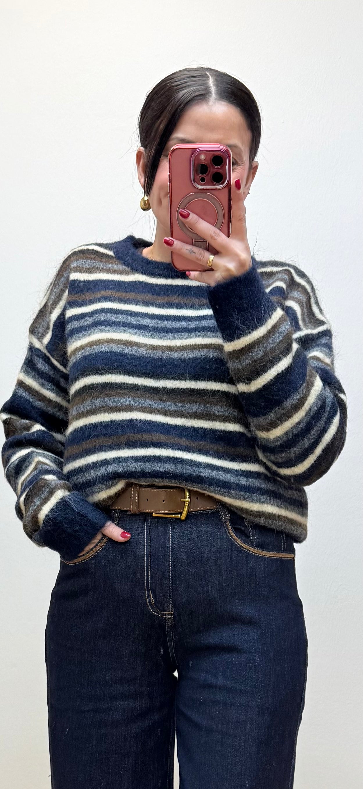 Jeans costuras oscuro