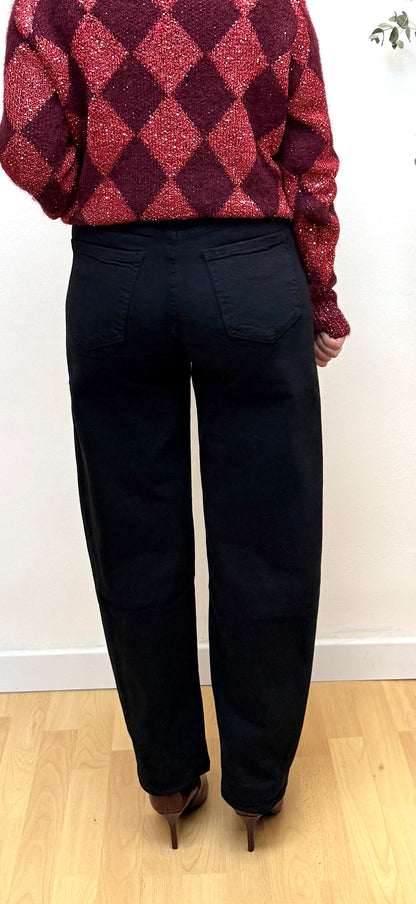 Jeans mom fit negro
