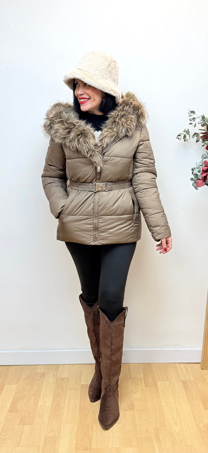 Plumífero Chocolate Noruega