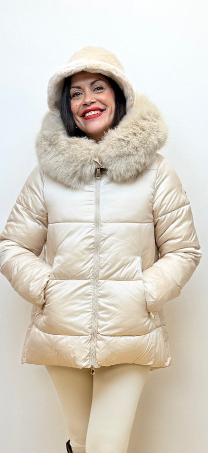 Abrigo Everest Champán