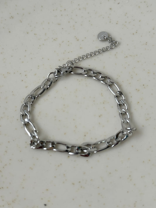 Pulsera cadena plateada Paris