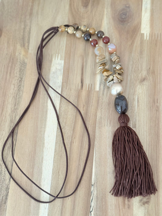 Collar largo chocolate