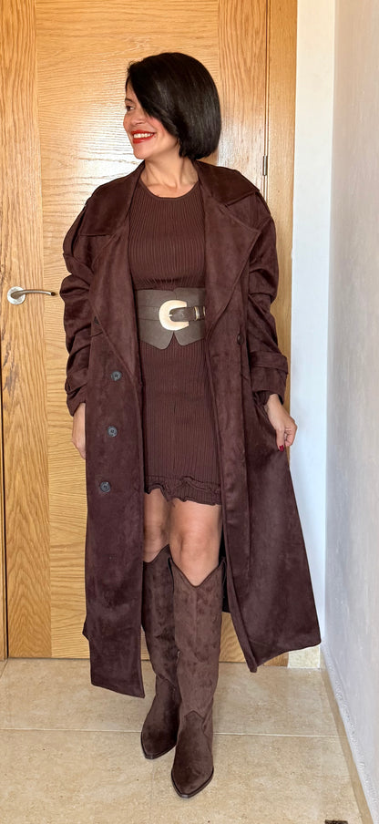 Vestido canalé volantes chocolate