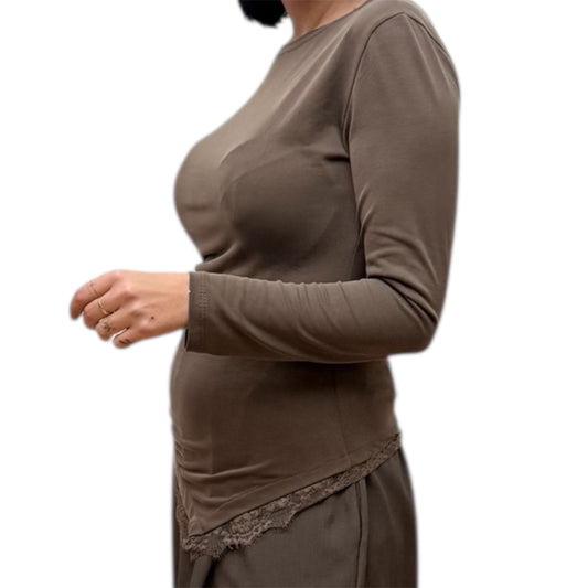 Camiseta basic chocolate lencera.