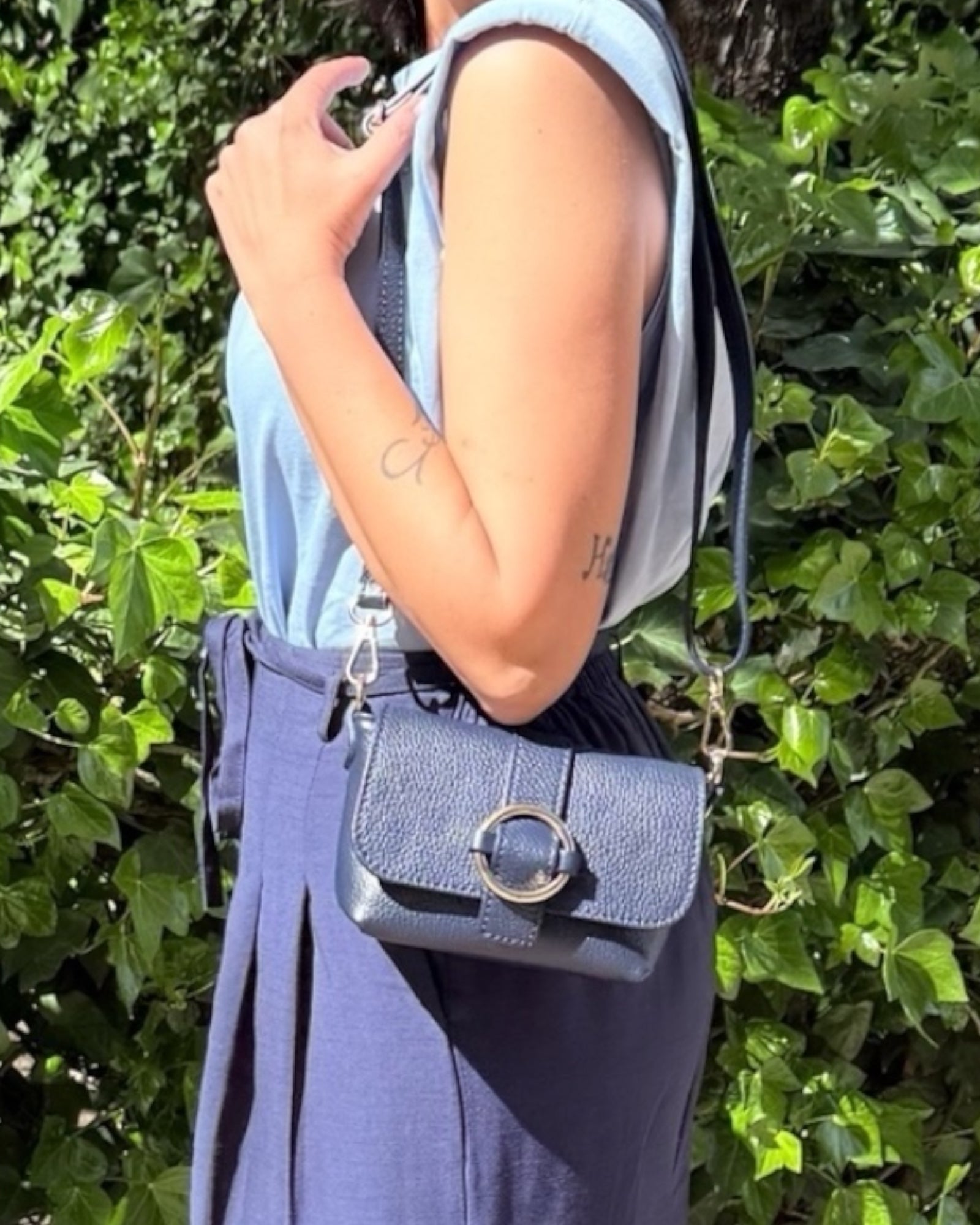 Bolso Charlot azul marino - AC
