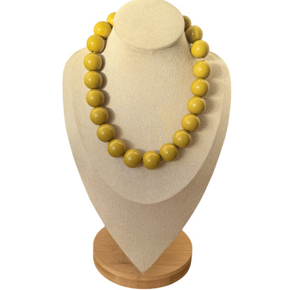 Collar bolas oliva