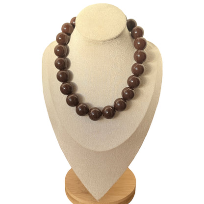 Collar bolas chocolate