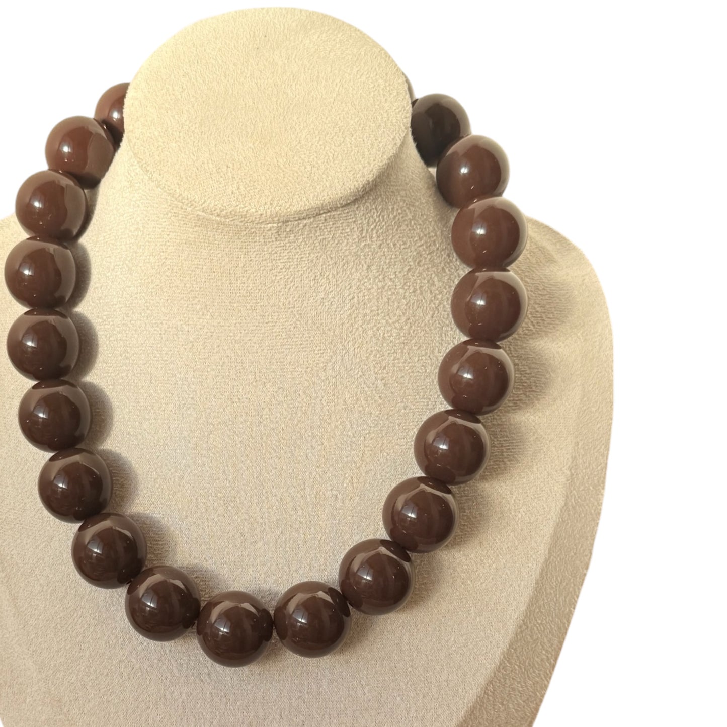 Collar bolas chocolate