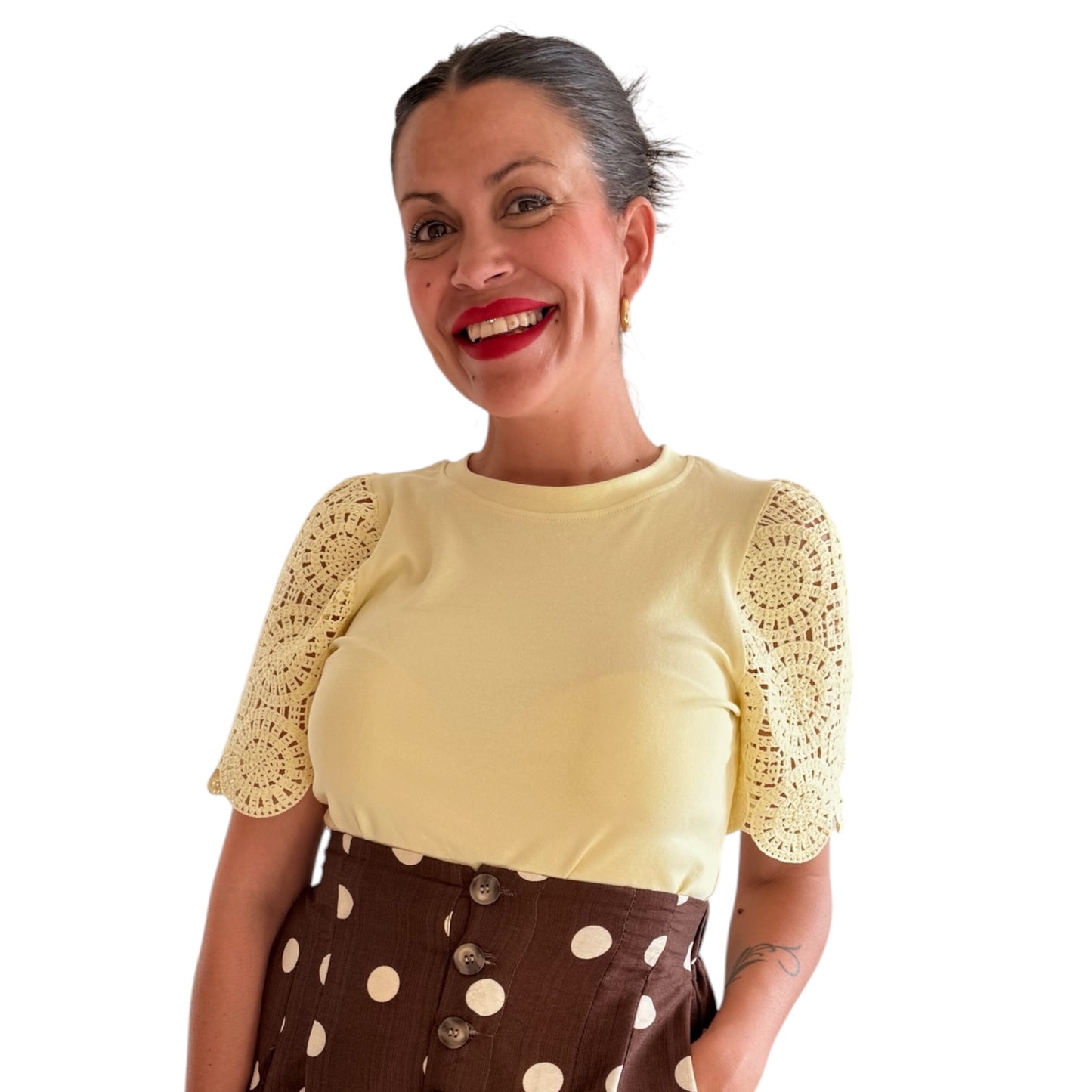 Camiseta lemon con mangas crochet