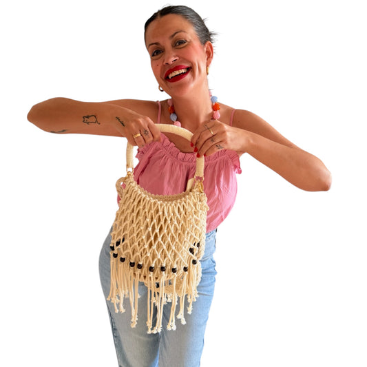 Bolso crochet abalorios crudo