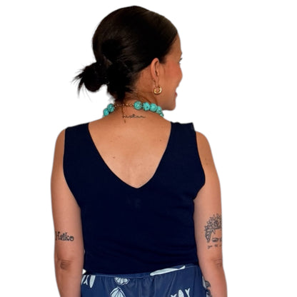 Top azul marino