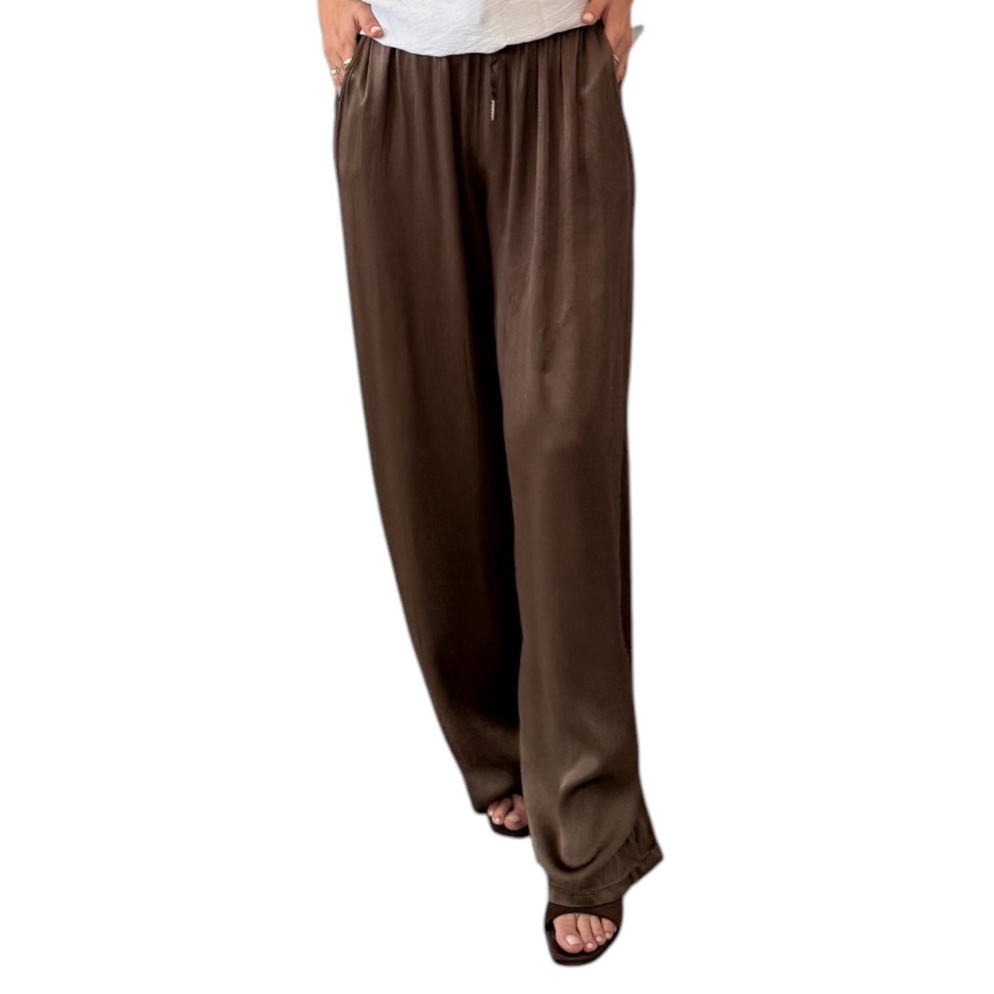 Pantalón fluido chocolate satinado