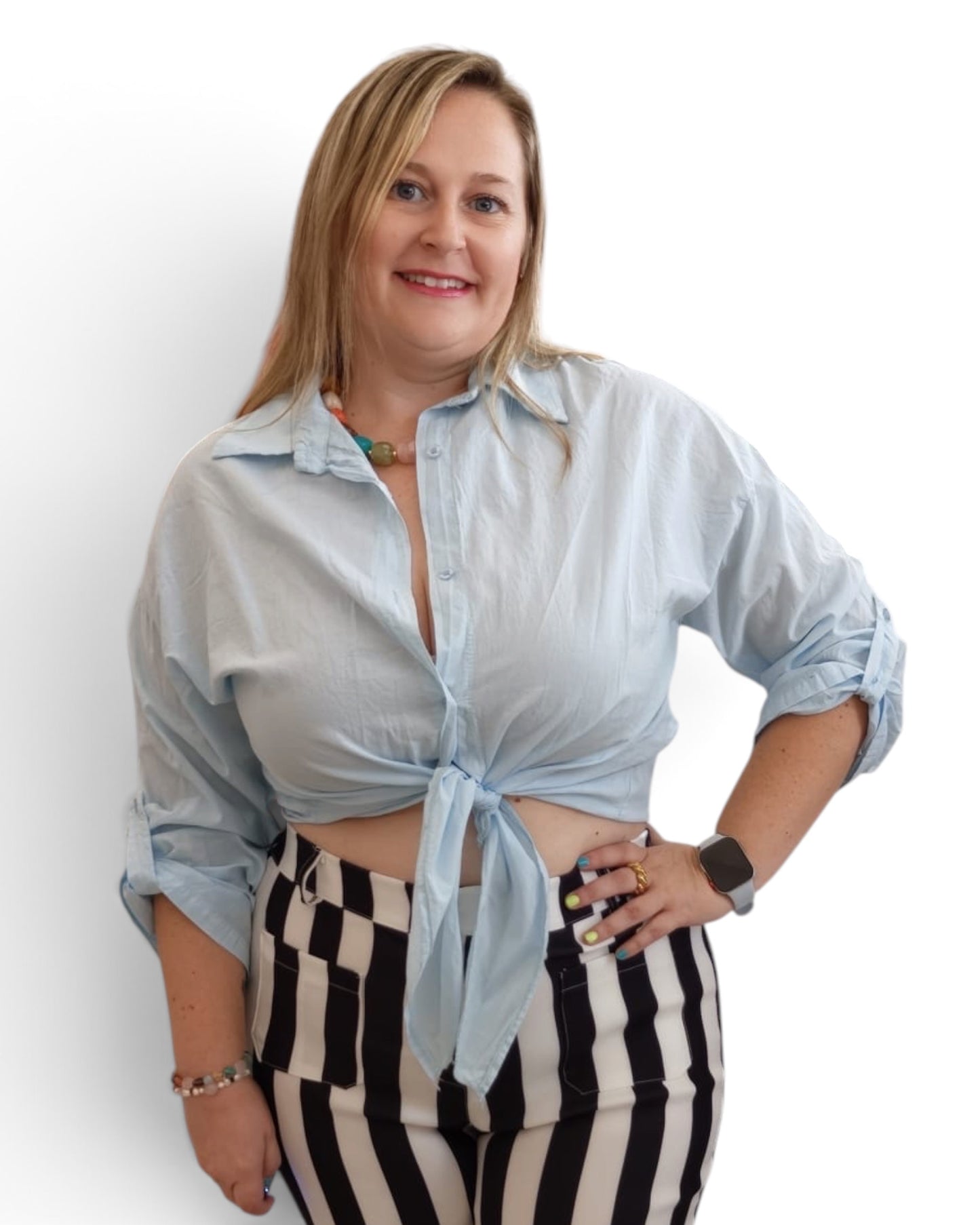 Camisa lisa nudo celeste