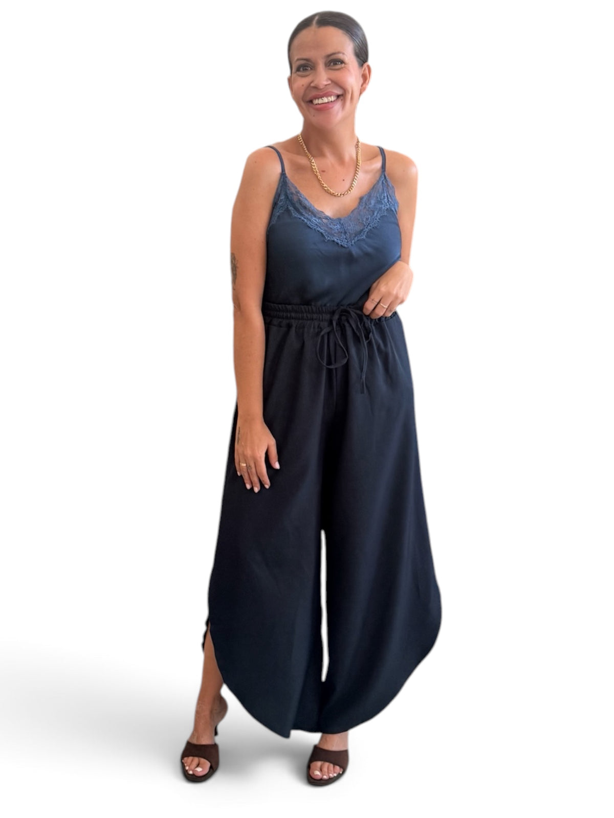 Lencera encaje desigual azul