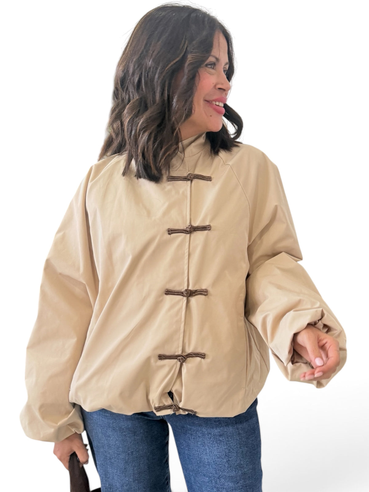 Chaqueta gabardina chinesse beige