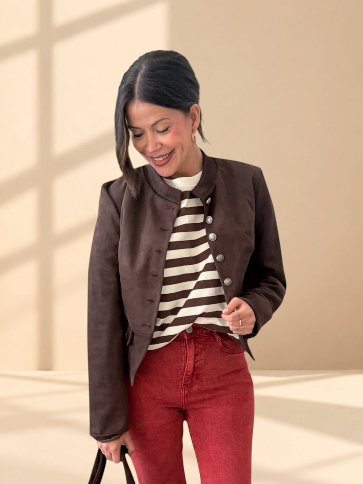 Chaqueta croped chocolate