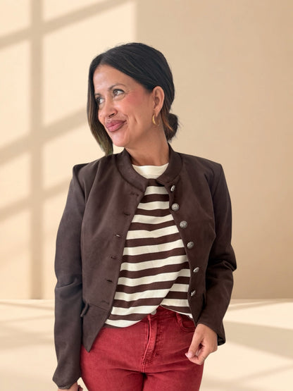 Chaqueta croped chocolate