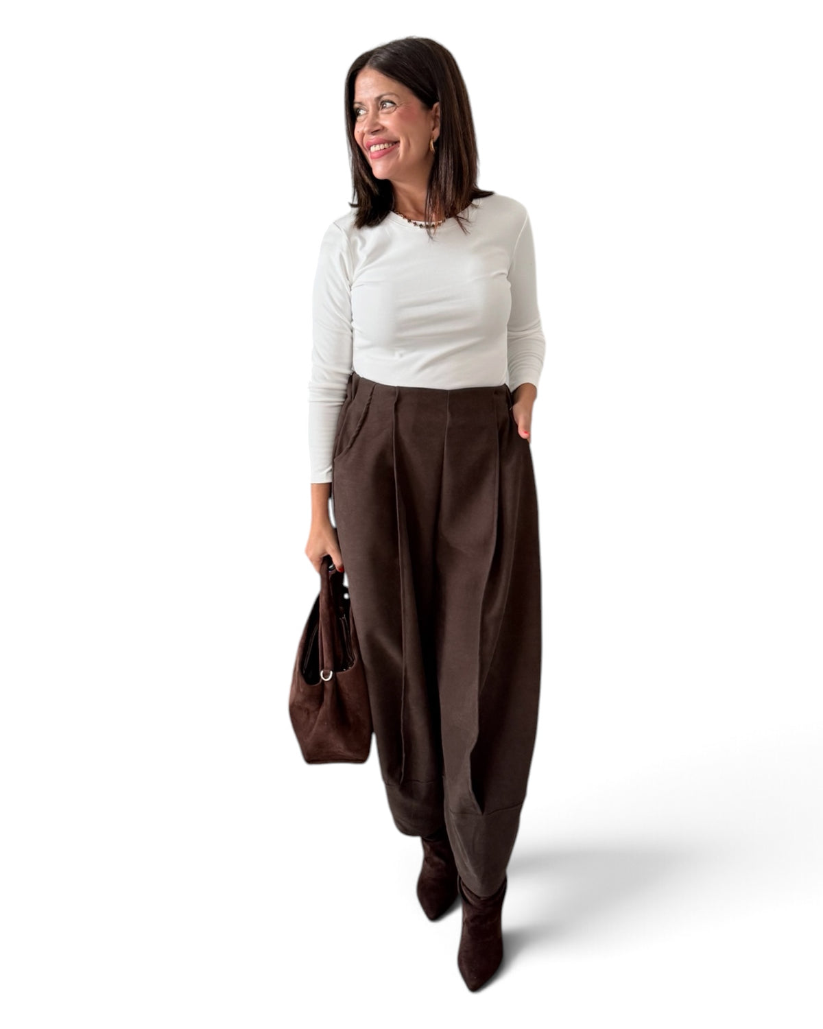 Pantalón balloon chocolate con pinzas
