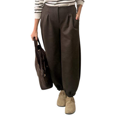 Pantalón pinzas tejido chandal